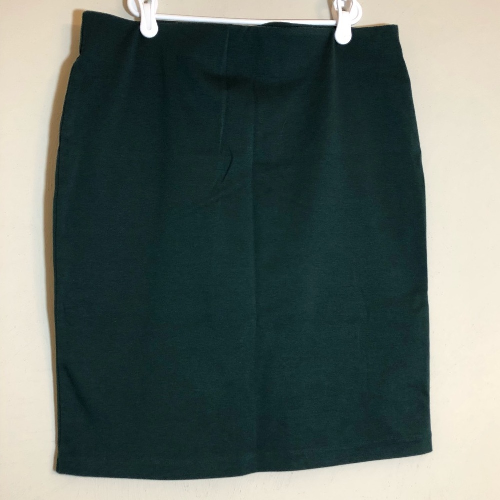Dark Green Old Navy skirt